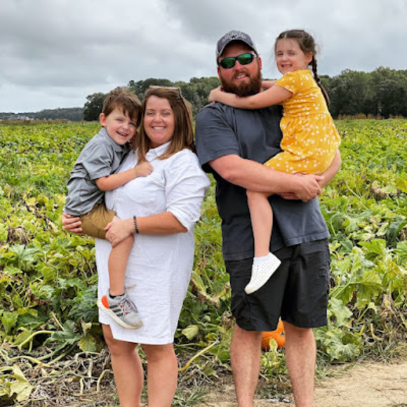 Meet your Posher, Brianna - Picture 1 of 1